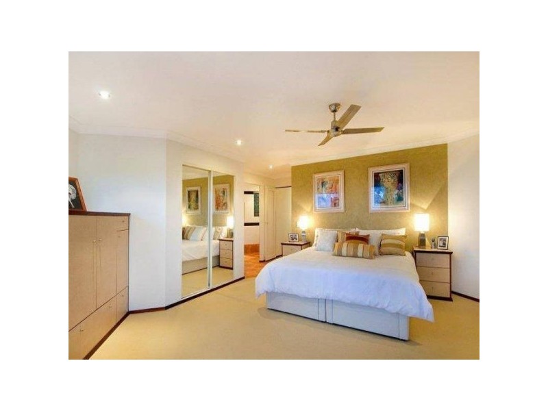 2 Le-claire Place, Buderim QLD 4556