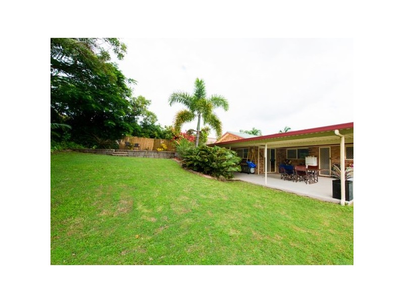 14 Langer Drive, Eimeo QLD 4740
