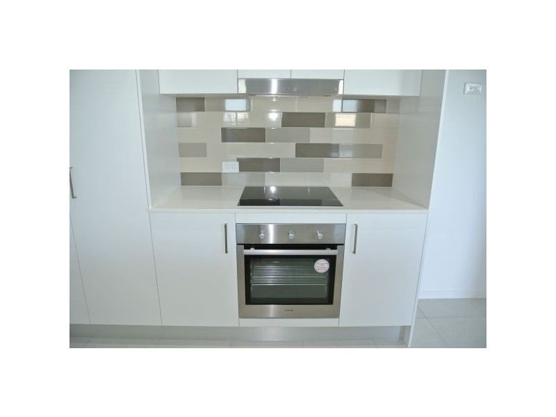 3 Tarwhine Pl, Mountain Creek QLD 4557