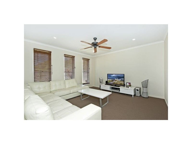 7 Lucille Crt, Nambour QLD 4560