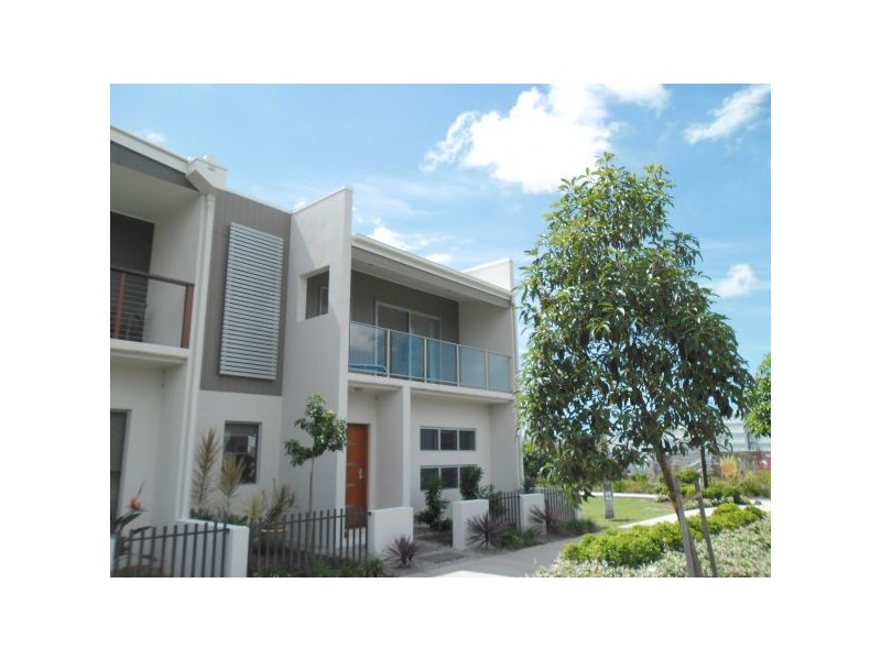 18 Macleay Lane, Maroochydore QLD 4558