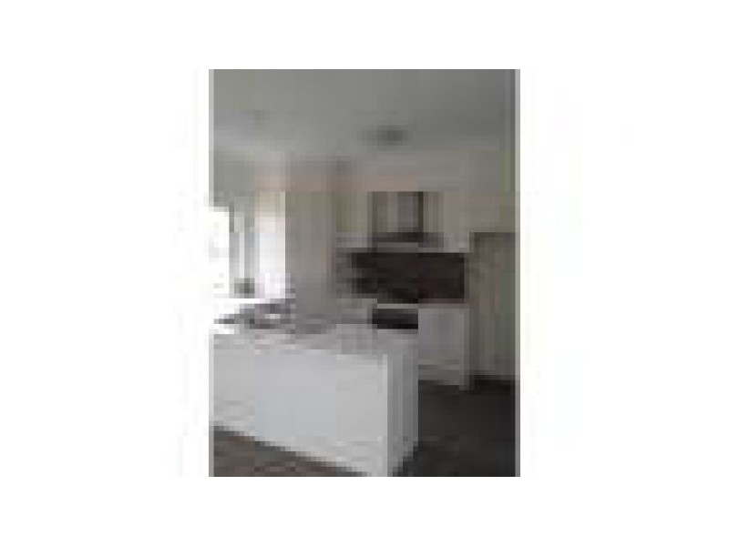 18 Macleay Lane, Maroochydore QLD 4558