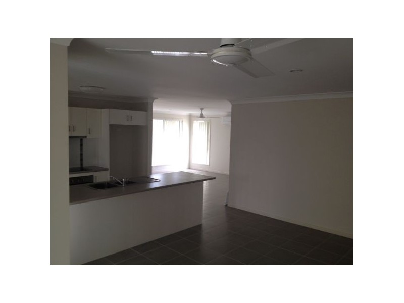 21 Scarborough, Blacks Beach QLD 4740