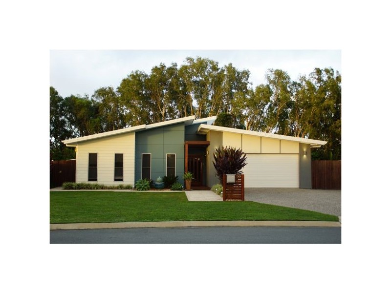 37 Dolphin Drive, Bucasia QLD 4750