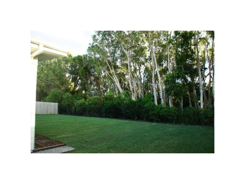 37 Dolphin Drive, Bucasia QLD 4750