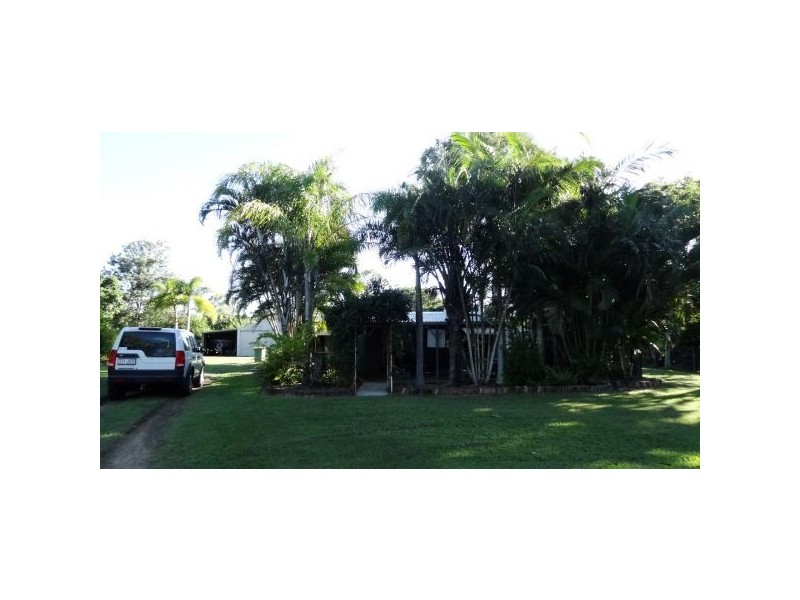 5 Pine Court, Hay Point QLD 4740