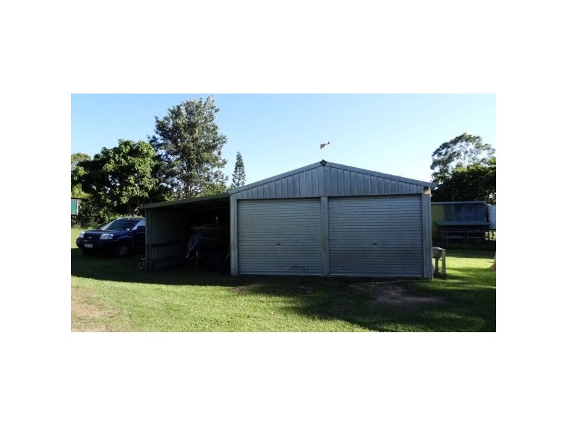 5 Pine Court, Hay Point QLD 4740