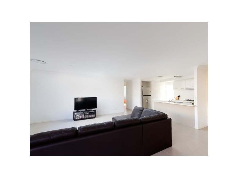 16 Aspen Street, Rural View QLD 4740