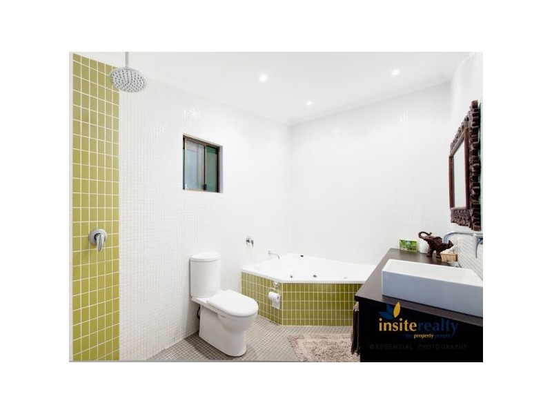 15 Anthony Vella Street, Rural View QLD 4740