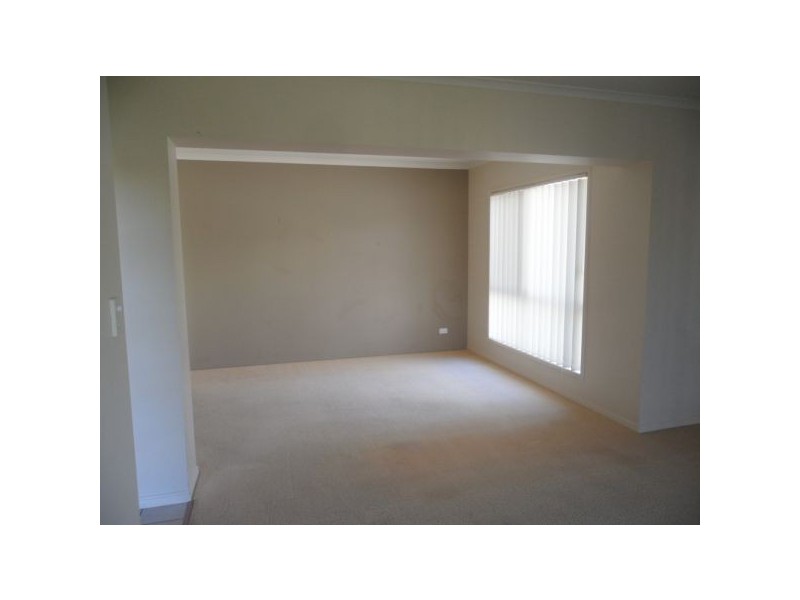 6 Linacre Street, Sippy Downs QLD 4556