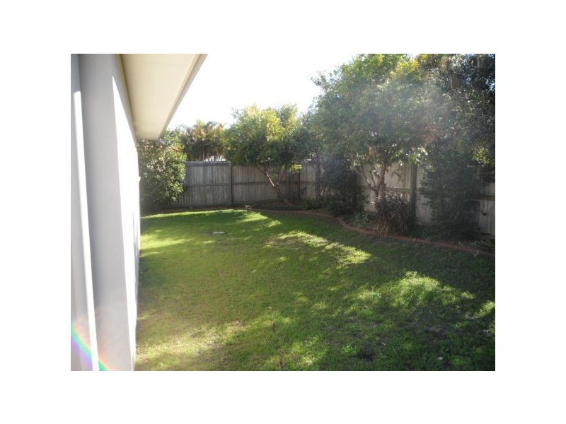 6 Linacre Street, Sippy Downs QLD 4556