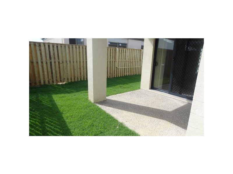 74 Scarborough Circuit, Blacks Beach QLD 4740