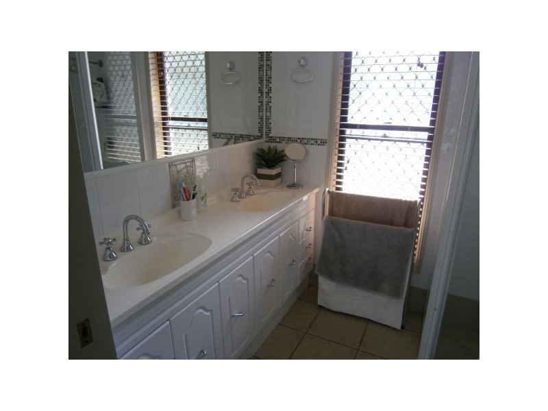 30 James Cook Drive, Sippy Downs QLD 4556