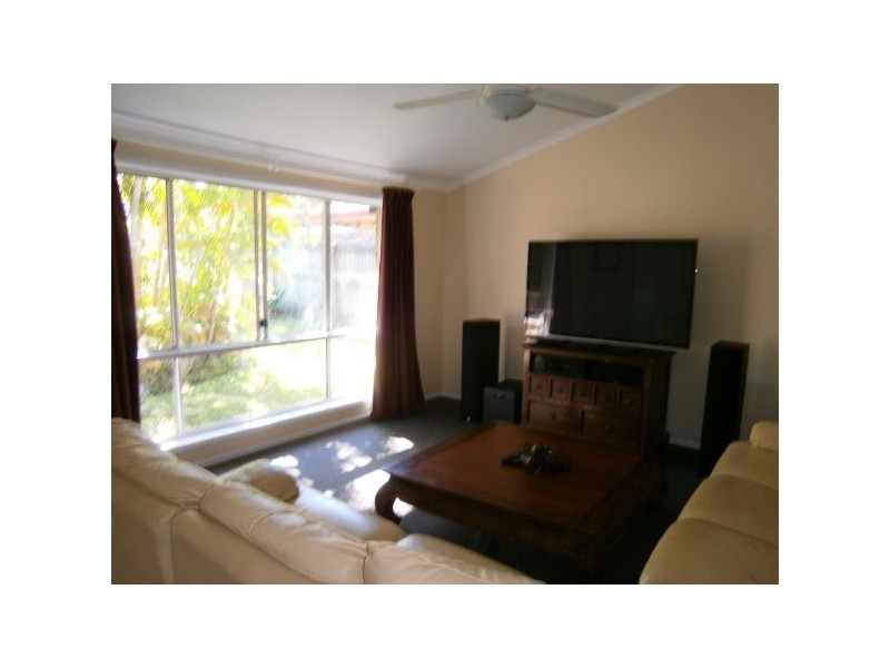 40 James Cook Drive, Sippy Downs QLD 4556