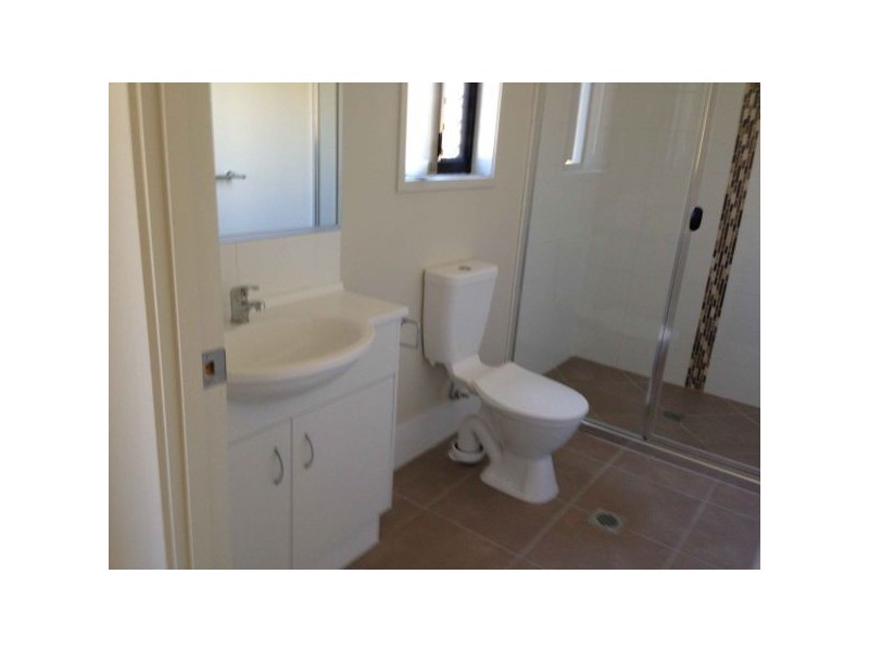 27 Scarborough Circuit, Blacks Beach QLD 4740