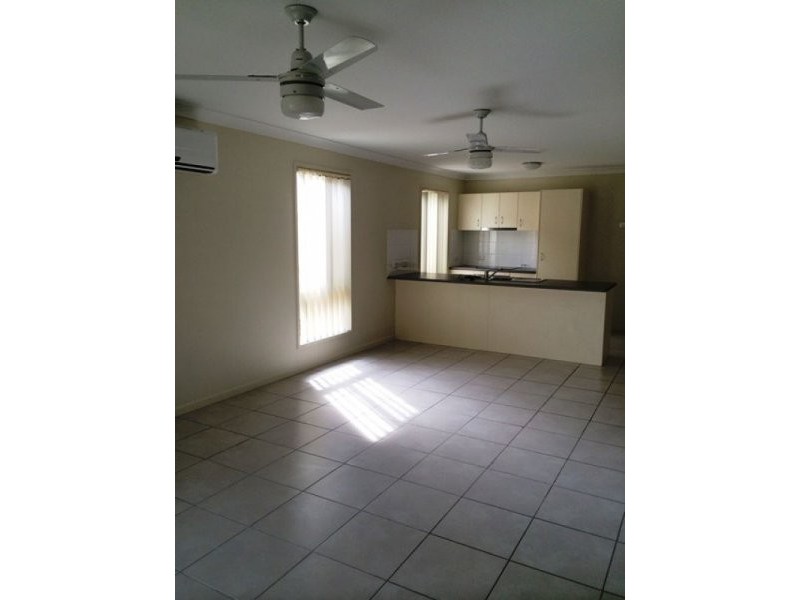 37 Scarborough Circuit, Blacks Beach QLD 4740