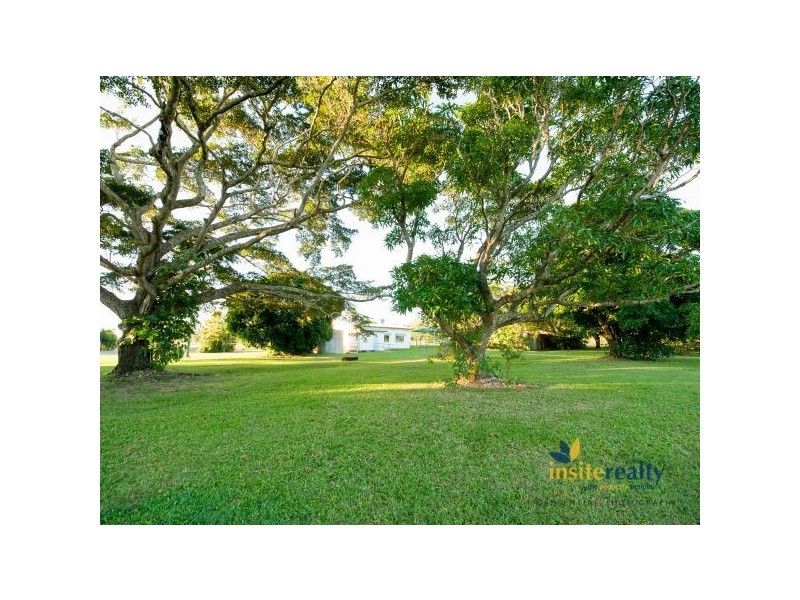 890 Sarina Beach Road, Sarina QLD 4737