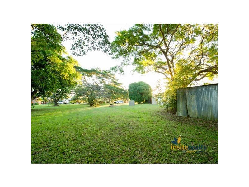 890 Sarina Beach Road, Sarina QLD 4737