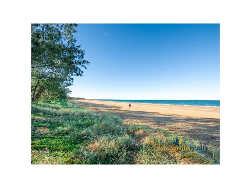 890 Sarina Beach Road, Sarina QLD 4737