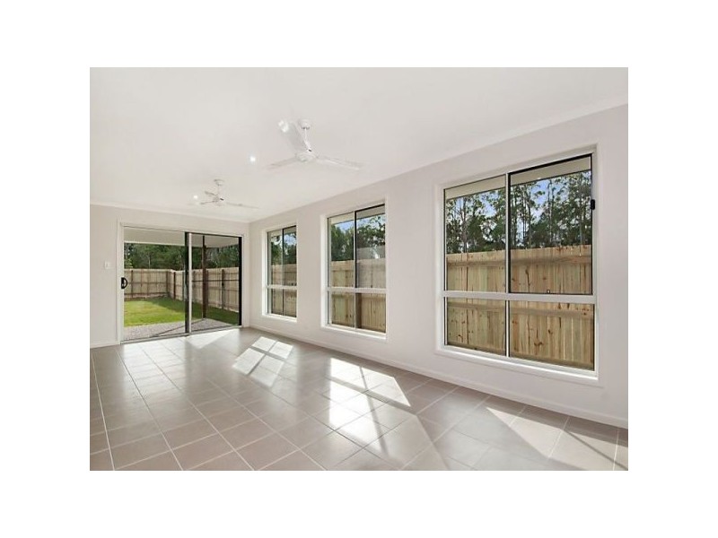 28 Forest Grove Crescent, Sippy Downs QLD 4556