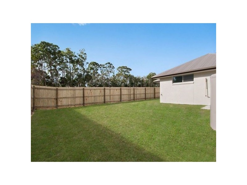 28 Forest Grove Crescent, Sippy Downs QLD 4556