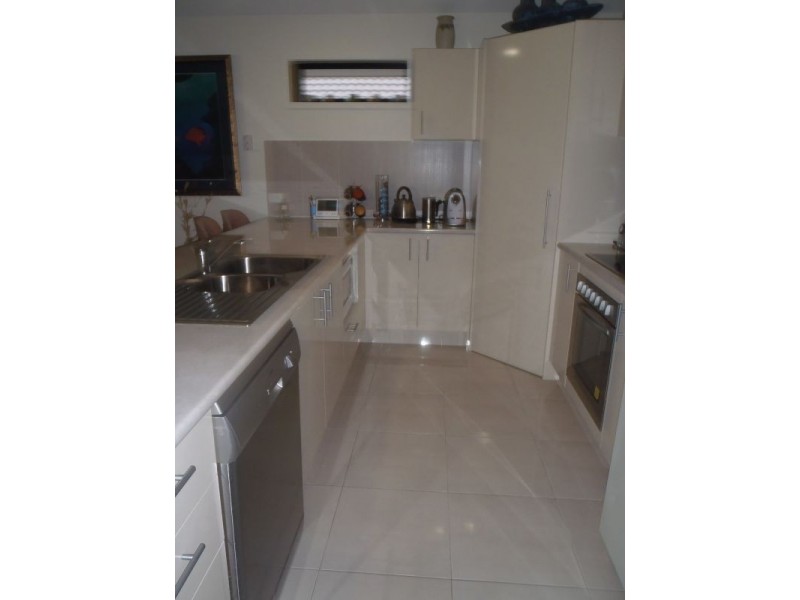 29 Tibouchina St, Mountain Creek QLD 4557