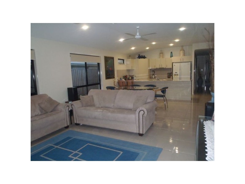 29 Tibouchina St, Mountain Creek QLD 4557