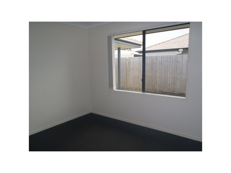 19 Ribbonwood St, Sippy Downs QLD 4556
