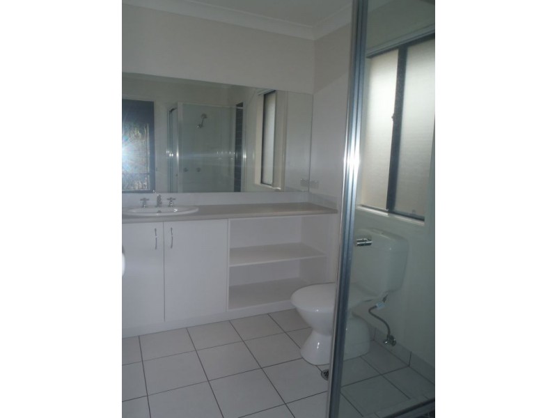 19 Ribbonwood St, Sippy Downs QLD 4556