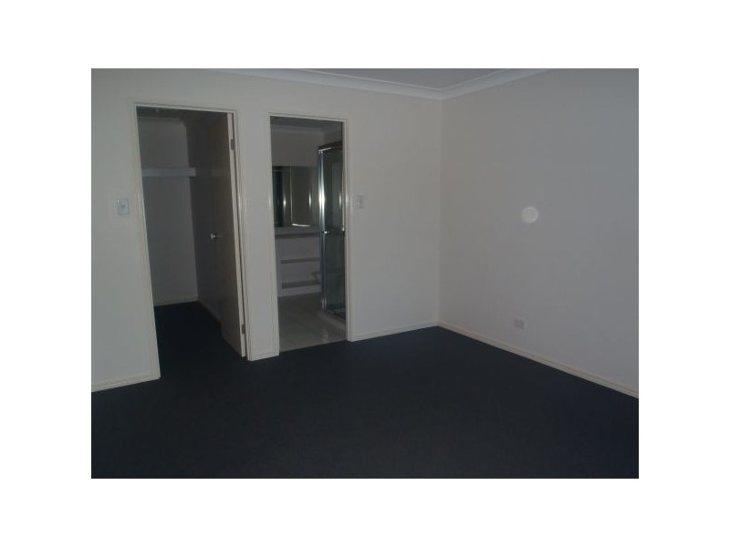 19 Ribbonwood St, Sippy Downs QLD 4556