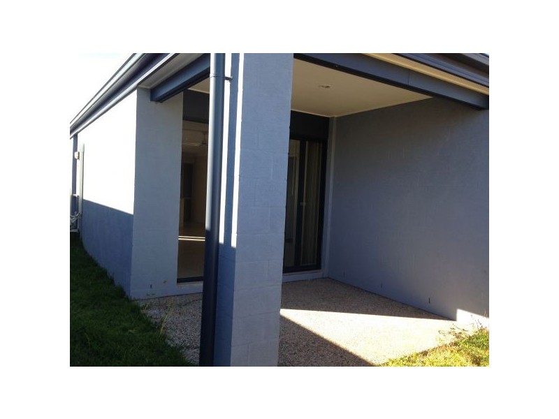 151 Whitehaven Drive, Blacks Beach QLD 4740