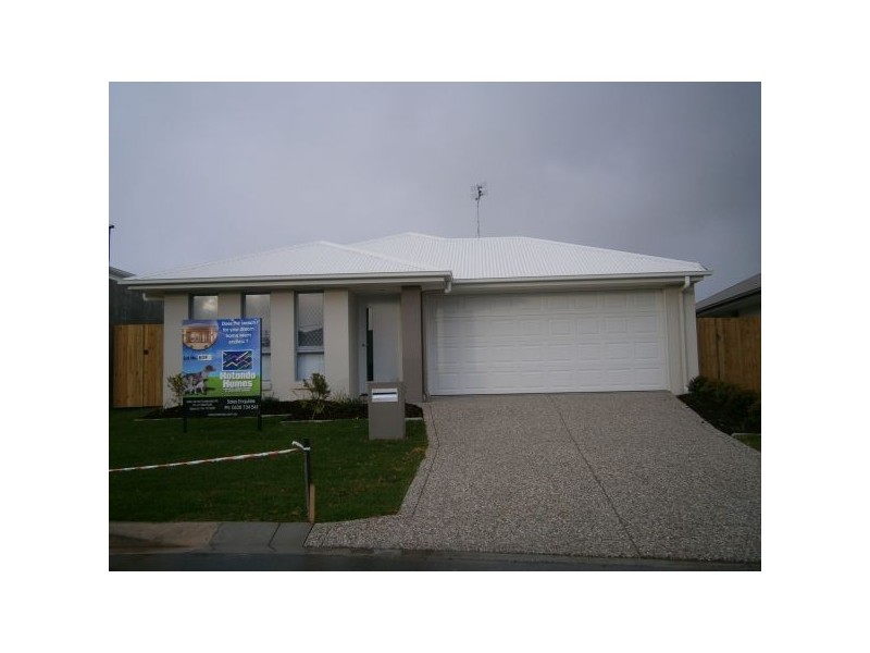 30 Carlisle Circuit, Mountain Creek QLD 4557