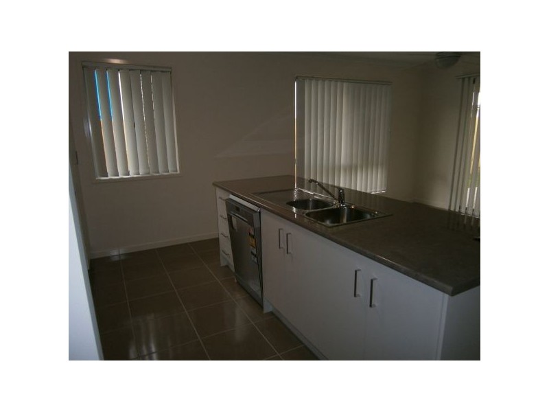 30 Carlisle Circuit, Mountain Creek QLD 4557