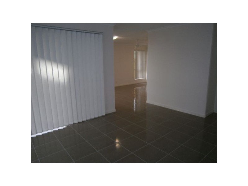 30 Carlisle Circuit, Mountain Creek QLD 4557