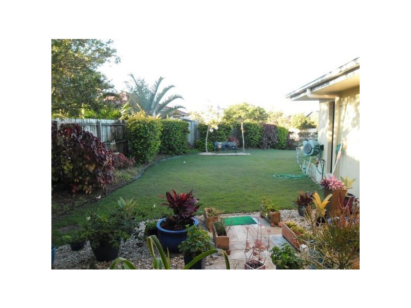 1 Wellman Crescent, Sippy Downs QLD 4556