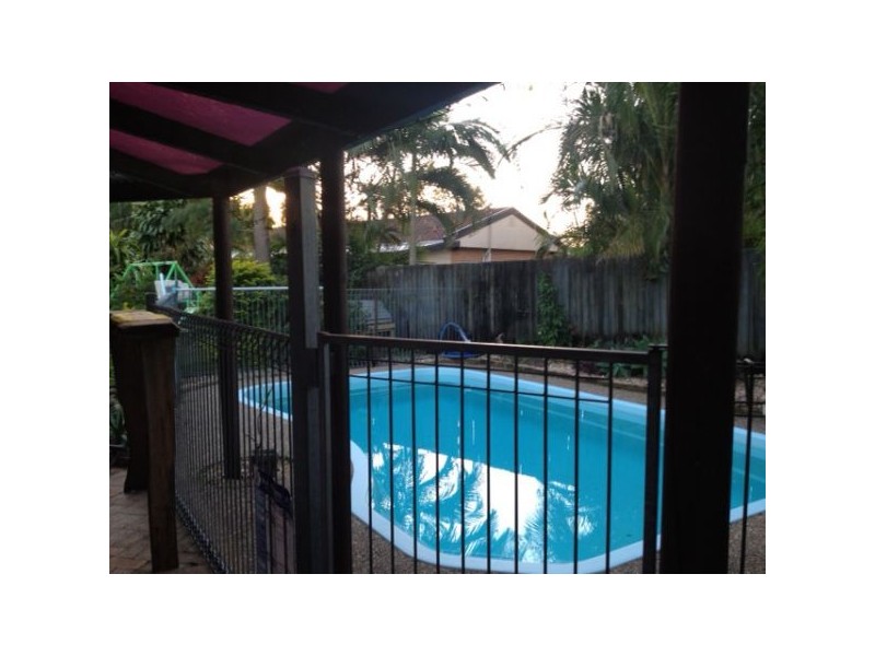 1 Boden Street, Bucasia QLD 4750