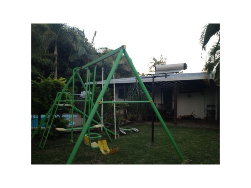 1 Boden Street, Bucasia QLD 4750
