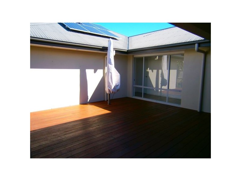 36 Latimer Crescent, Sippy Downs QLD 4556