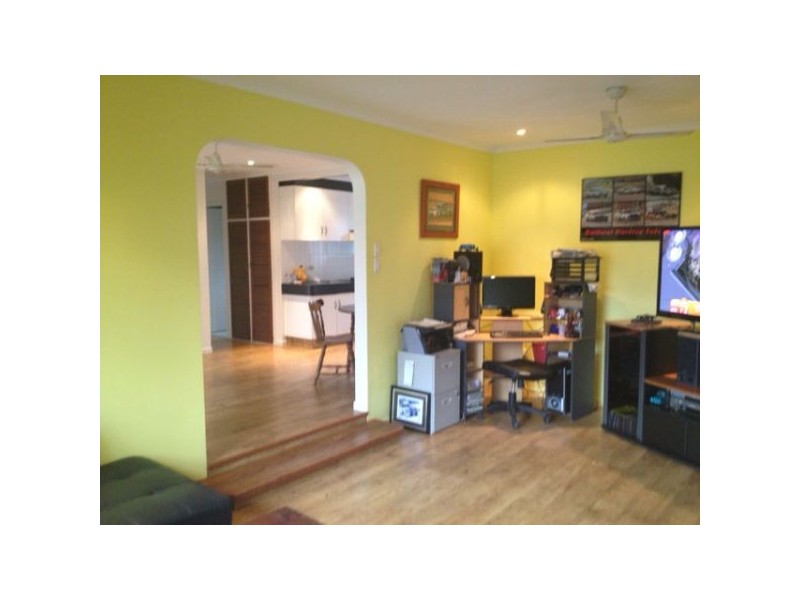 8 Old Shoal Point Road, Bucasia QLD 4750