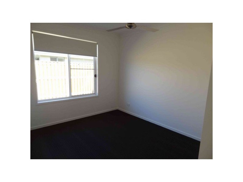 36 Scarborough Circuit, Blacks Beach QLD 4740