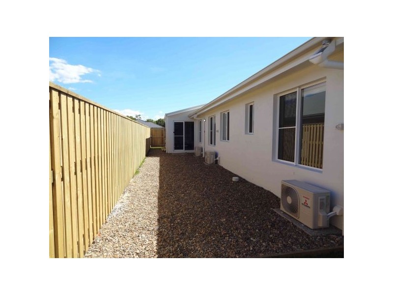 36 Scarborough Circuit, Blacks Beach QLD 4740