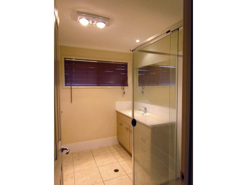 16 Vincent Street, South Mackay QLD 4740