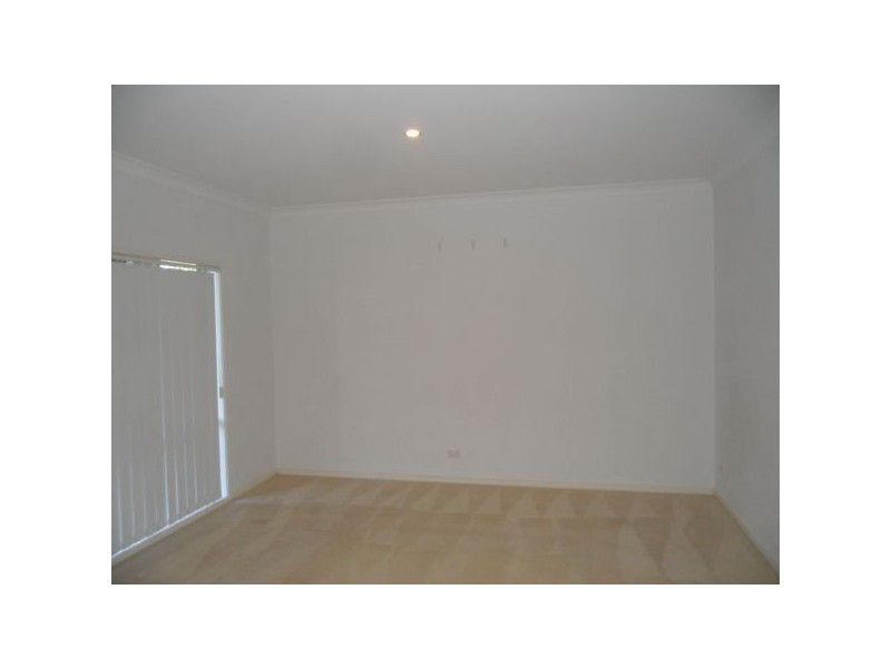 15 Eaton St, Sippy Downs QLD 4556