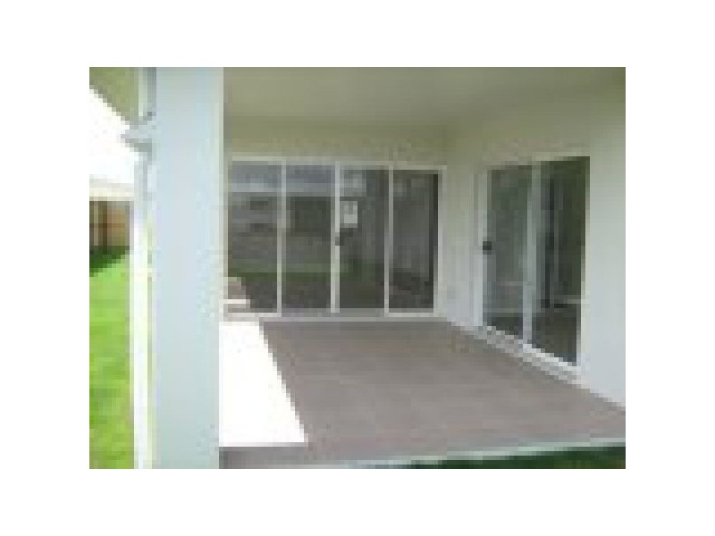 7 Rollins St, Sippy Downs QLD 4556