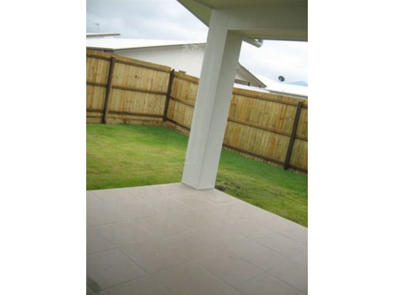 7 Rollins St, Sippy Downs QLD 4556