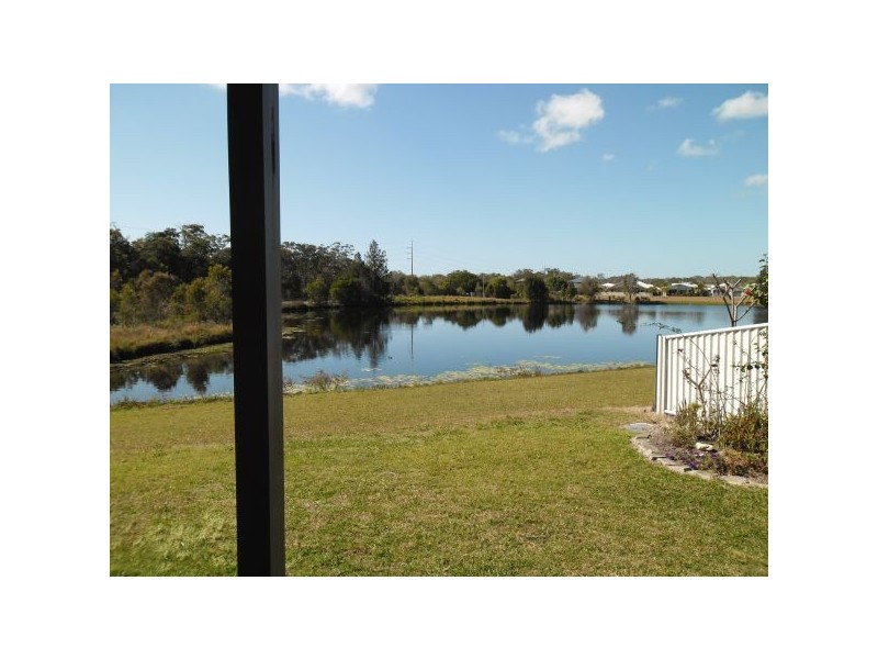 13 Courtenay Place, Sippy Downs QLD 4556