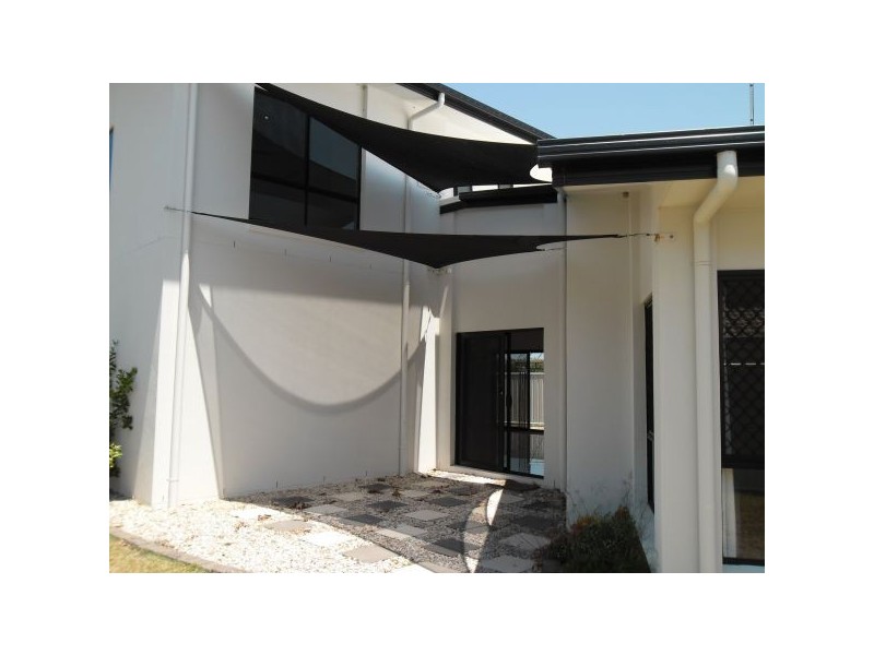 13 Courtenay Place, Sippy Downs QLD 4556