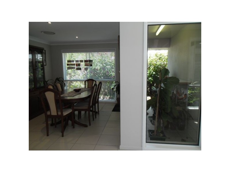 12 Courtenay Place, Sippy Downs QLD 4556