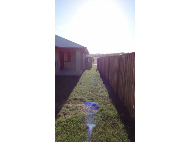 156 Whitehaven Drive, Blacks Beach QLD 4740