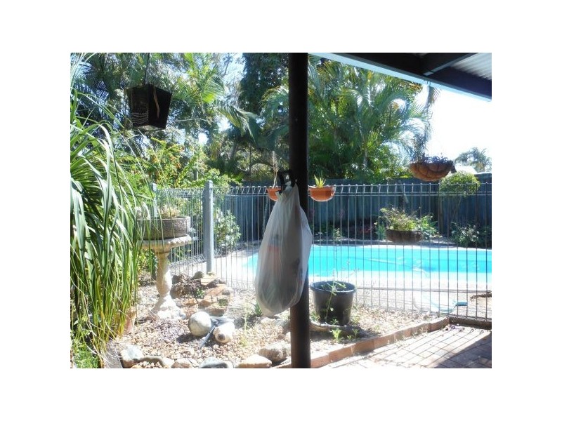 1 Boden Street, Bucasia QLD 4750